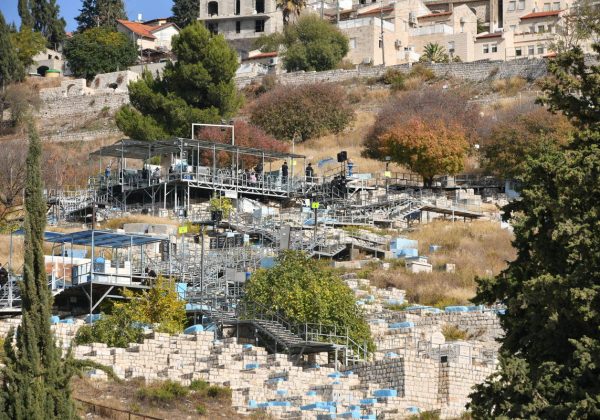 מסע הקודש למקומות הקדושים בראשות כ"ק אדמו"ר מסאטמר שליט"א