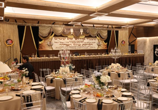 מעמד קביעת מזוזה וחלוקת השקל הטהור